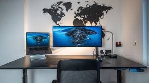 Waynas Affordable Desk Setup